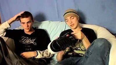 Lick young boy feet gay Foot Play Jack Off Boys - drtuber.com